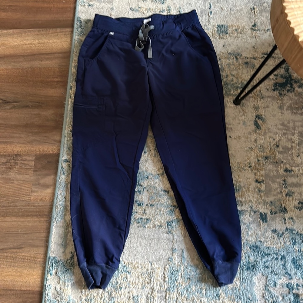 Fig Joggers - women’s small/petites
